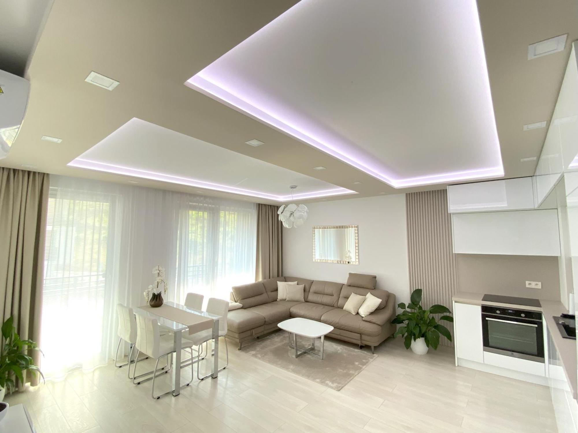 Die Eleganz - Apartment Near The City Center With Free Parking 布拉迪斯拉发 外观 照片